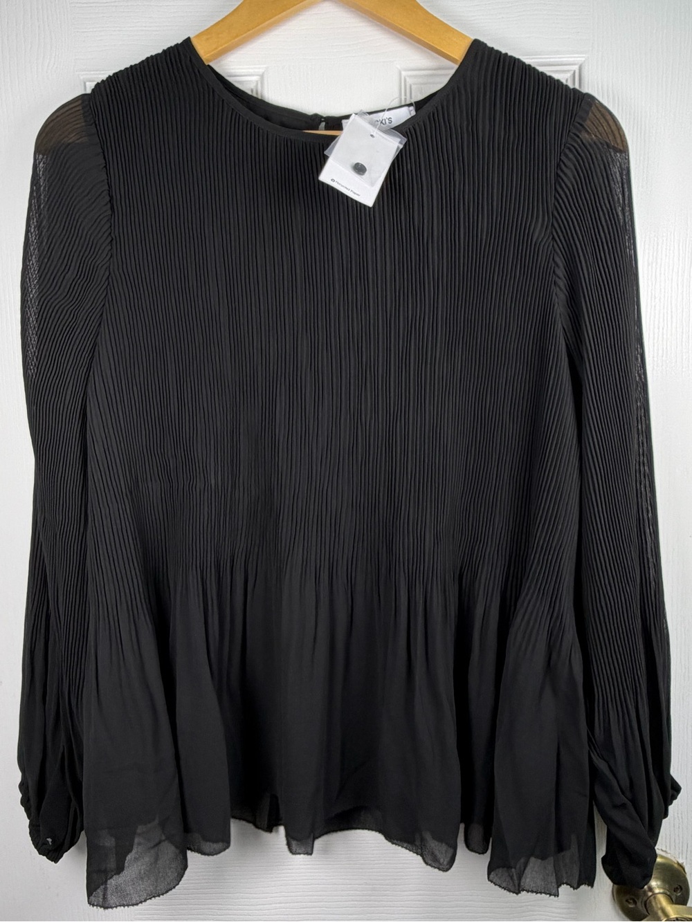 Ricki’s Black Release Pleat Blouse Women's L Sheer Sleeve Peplum NWT Dressy Chic